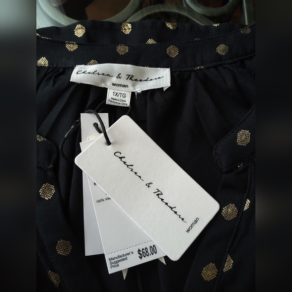 Chelsea & Theodore  Ladies Tunic Top - Picture 8 of 8